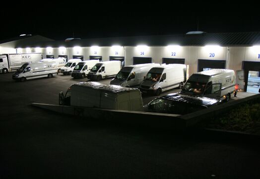 Ein HUB, Hauptumschlagspunkt oder Hub and Spoke für Paketsendungen