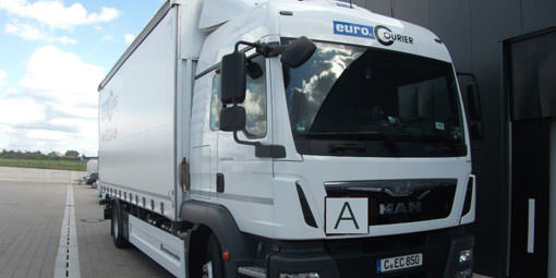Abfalltransporte mit LKW von Mercedes-Benz für euro.COURIER.