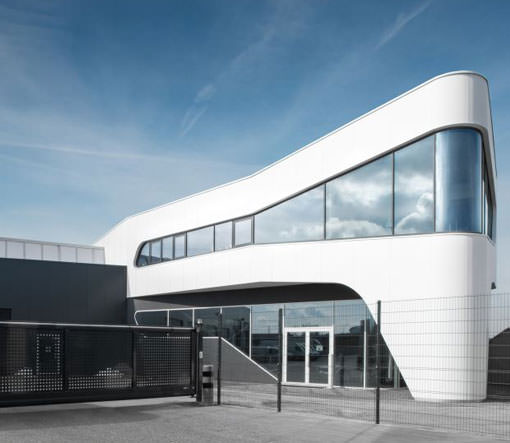 Company building euro.COURIER optically like the starship Enterprise or a yacht, architectural highlight of Chemnitz.